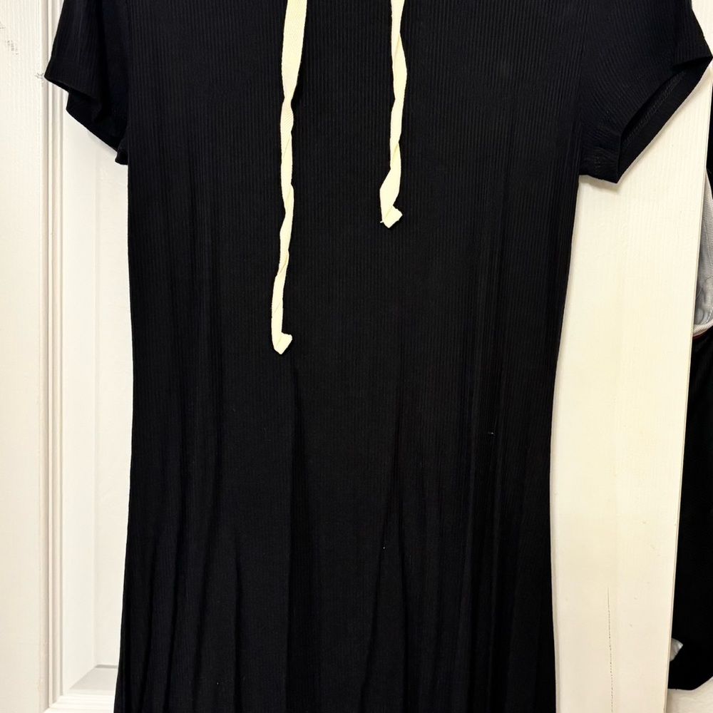 Black Short Sleeve Dress with White Drawstrings
